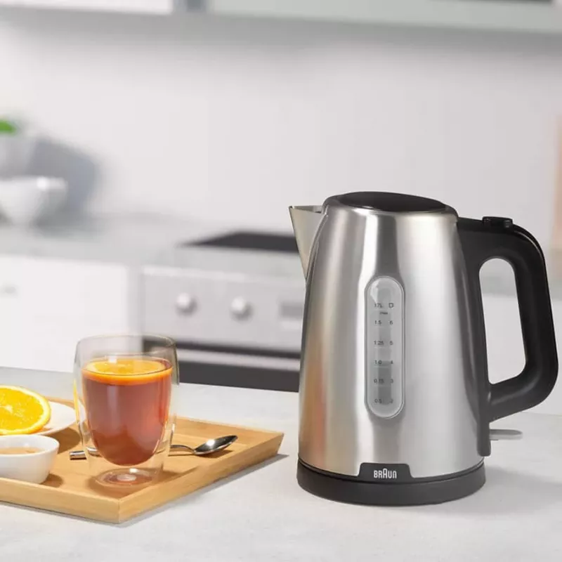 Chaleira elétrica Braun PurShine WK102AI-WK1500BK 1,7 L 2200 W preta, aço inoxidável
