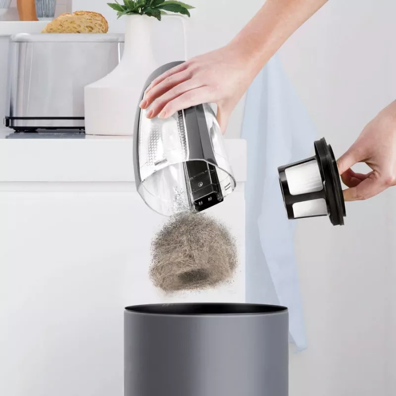 Aspirador de mão Bissell 2278N preto sem saco
