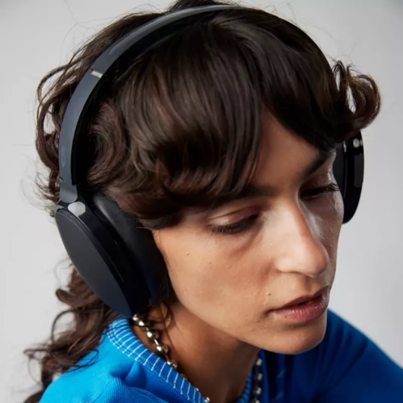 Skullcandy Hesh ANC S6HHW-N740 auscultadores over-ear, com fio e sem fios, Bluetooth, cancelamento ativo de ruído, USB-C, até 22 h, True Black