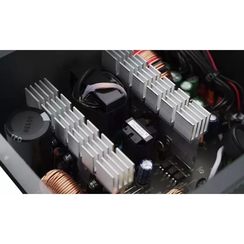 Fonte de alimentação DeepCool PF600 600 W, ATX 2.4, 80 PLUS, 48 A em +12V, ventoinha de 120 mm, não modular