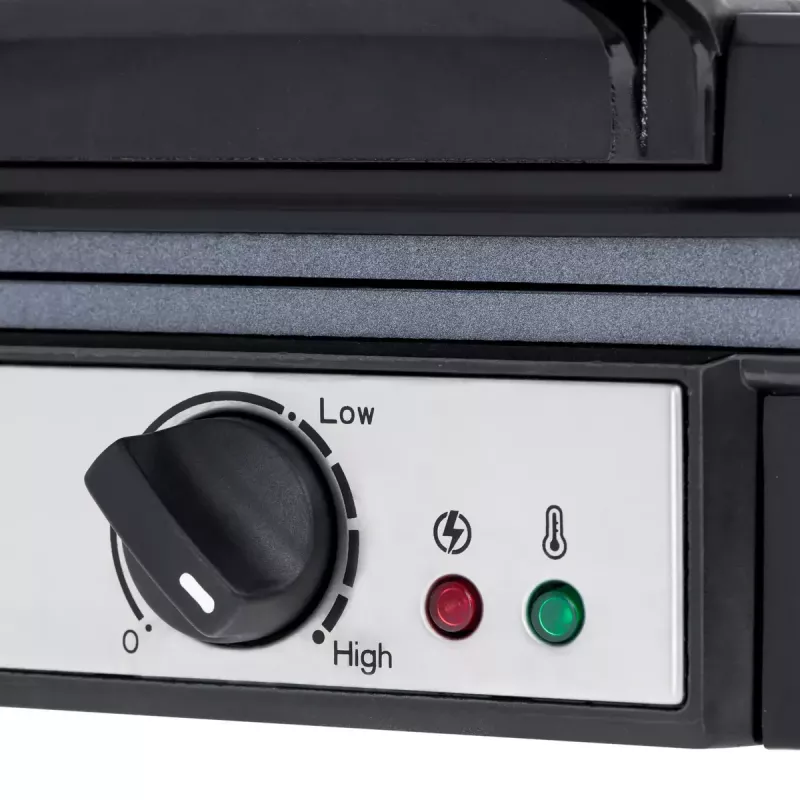 Máquina de waffles Adler AD 3049, 4 waffles quadrados, antiaderente, 1800 W, preta