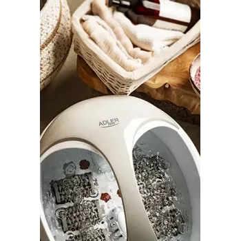 Banho de pés Adler AD 2177 — massajador de pés por infravermelhos com calor, vibração, bolhas, 450 W, depósito de 5,6 l, pega ergonómica