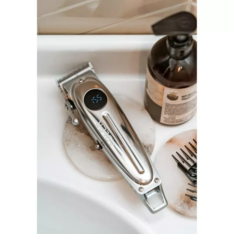 Máquina de cortar cabelo Adler AD 2831 prateada aço inoxidável em V 1 mm