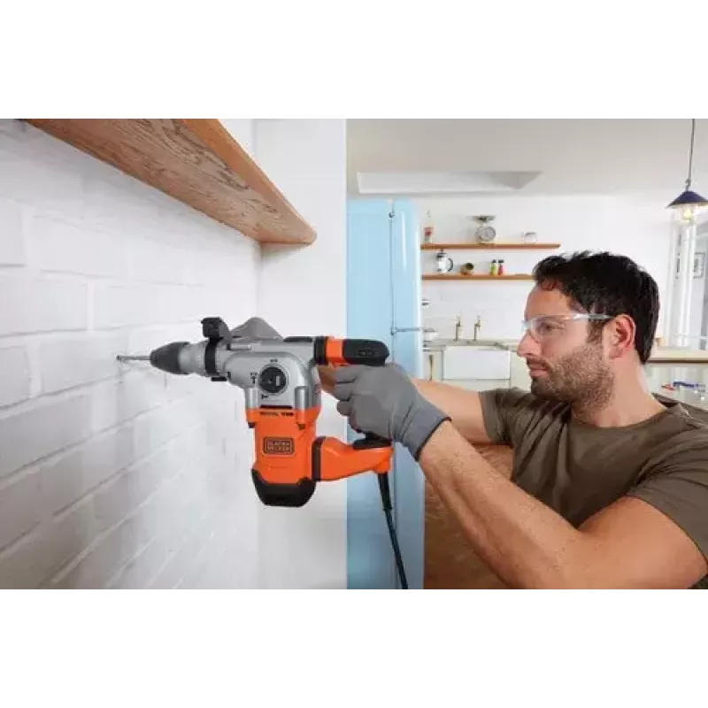 Perfurador Black & Decker BEHS03K