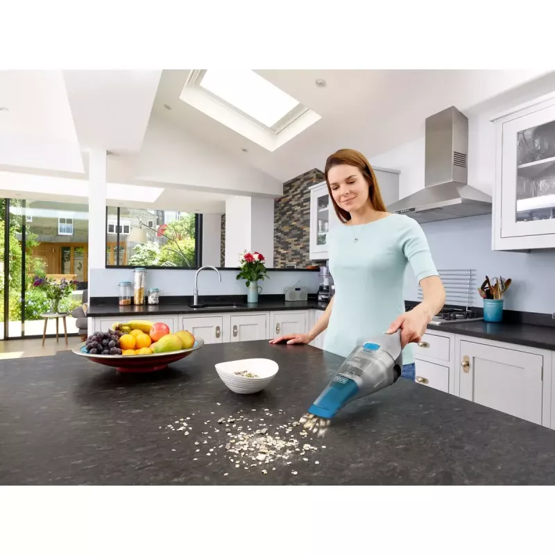 Black & Decker NVC215WA-QW DustBuster aspirador de mão sem fios, capacidade de pó 0,3 l, 1500 mAh de iões de lítio, filtro lavável, azul/cinzento