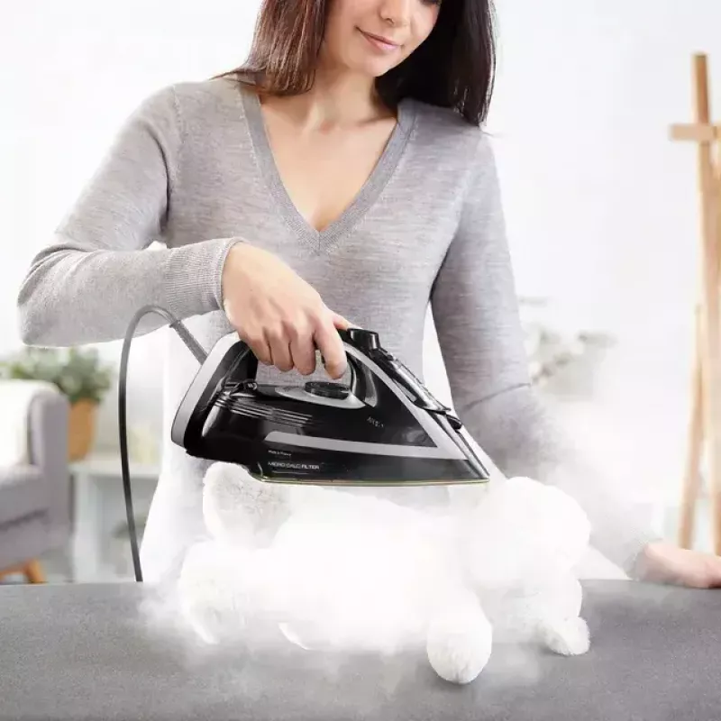 Ferro de engomar Tefal Puregliss FV8062E0 Ferro a seco e a vapor sola Durilium AirGlide Autoclean 3000 W preto, cinzento