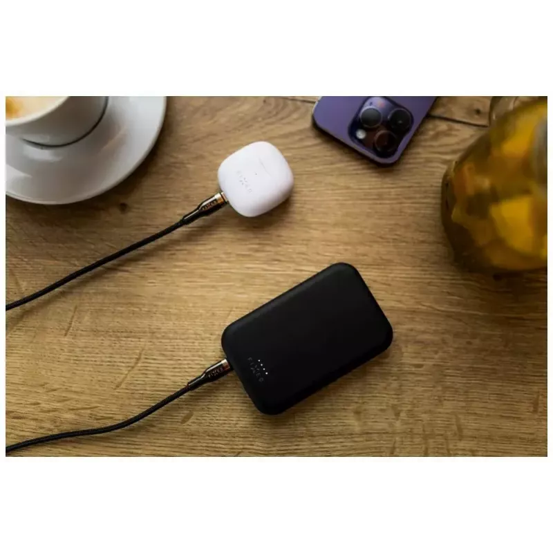 Powerbank portátil FIXED MagZen 6000 mAh – preto, saída USB para smartphones e tablets