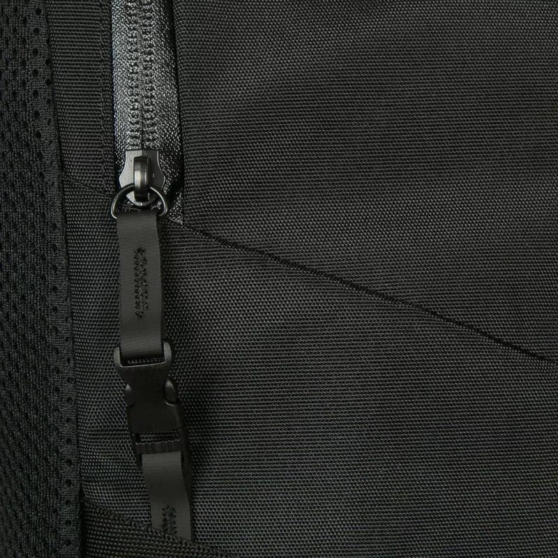 Mochila Targus Terra EcoSmart 40,6 cm 16 polegadas preto 2 compartimentos