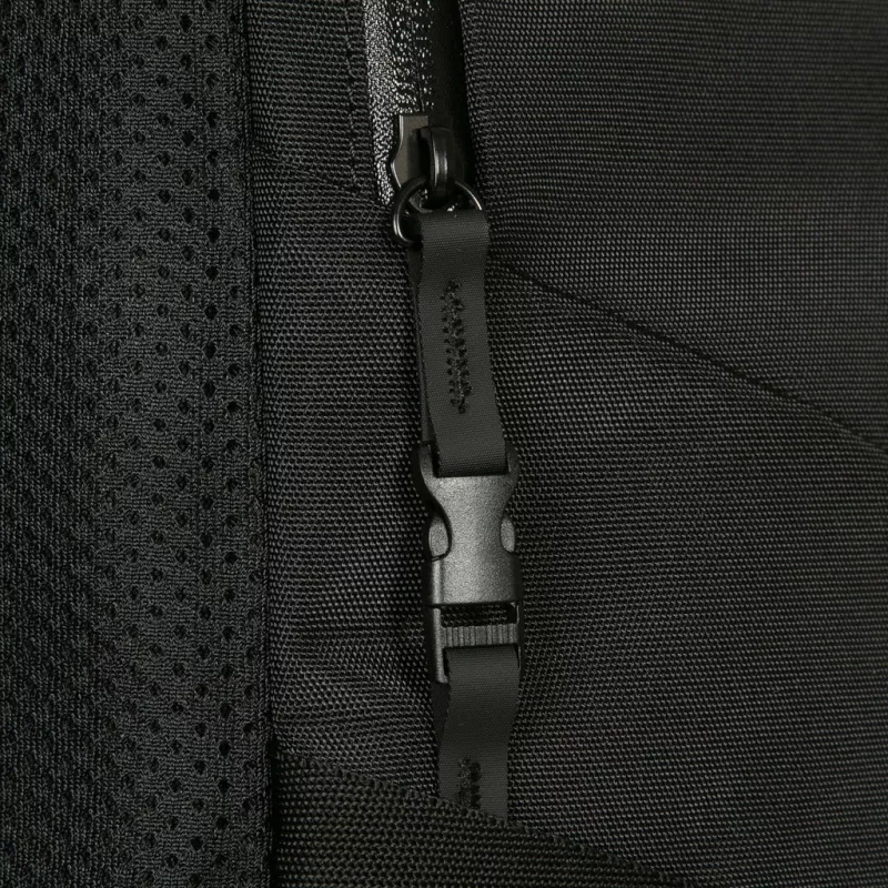 Mochila Targus Terra EcoSmart 40,6 cm 16 polegadas preto 2 compartimentos