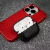 Capa de proteção em pele FIXED FIXLPM-999-BK para auriculares com suporte MagSafe, preta