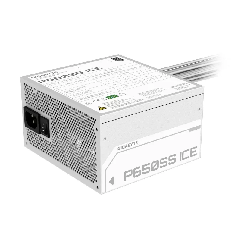 Fonte de alimentação GIGABYTE P650SS ICE - PCIe 5.0, 80 PLUS Silver, ventoinha 120mm, compatível ATX 3.0, ficha EU