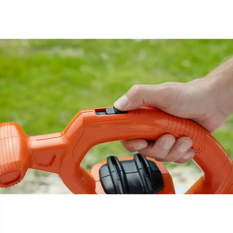 Soprador de mão Black & Decker BEBLV260 2600 W, velocidade do ar 315 km/h, saco de recolha 40 L, 4,8 kg