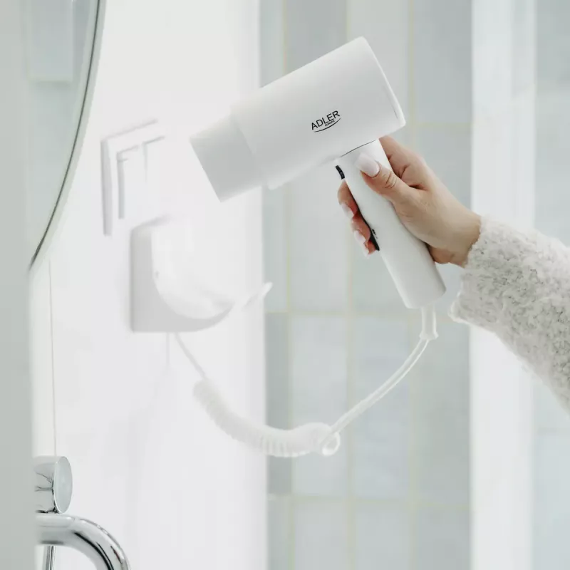 Secador de cabelo de parede Adler AD 2285 — 2000 W, 3 níveis de temperatura, nível frio, branco