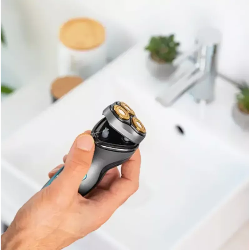 Máquina de barbear rotativa Cecotec 04199 para homem com aparador Titan e cabeça 3D