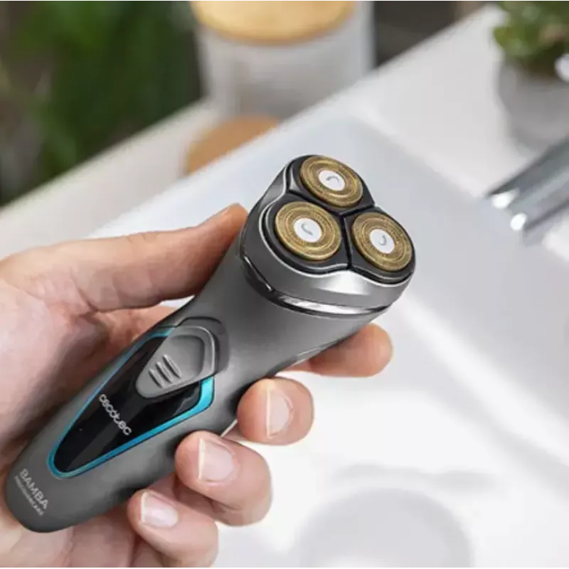 Máquina de barbear rotativa Cecotec 04199 para homem com aparador Titan e cabeça 3D