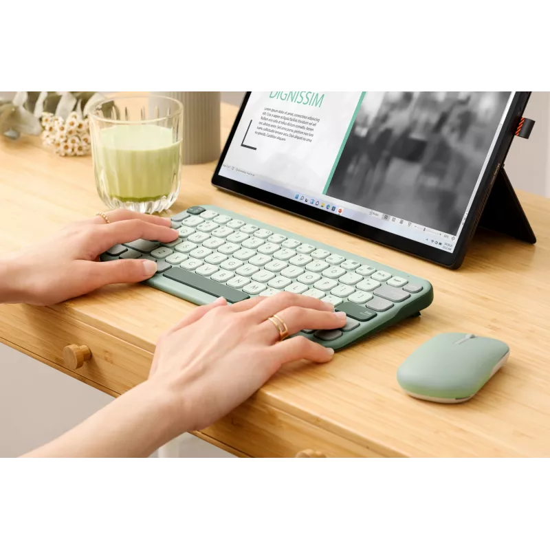 Teclado Bluetooth sem fios ASUS Marshmallow KW100 — layout US International, design compacto