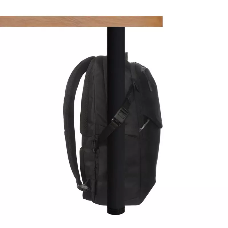 Mochila urbana Targus EcoSmart preta 300x130x455mm certificada GRS
