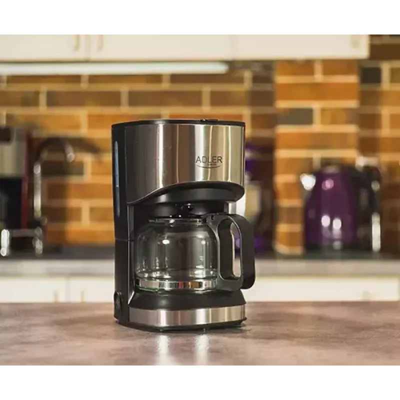 Máquina de café de filtro Adler AD 4407, 550 W, jarra de 0,7 L, prateado/preto, semiautomática