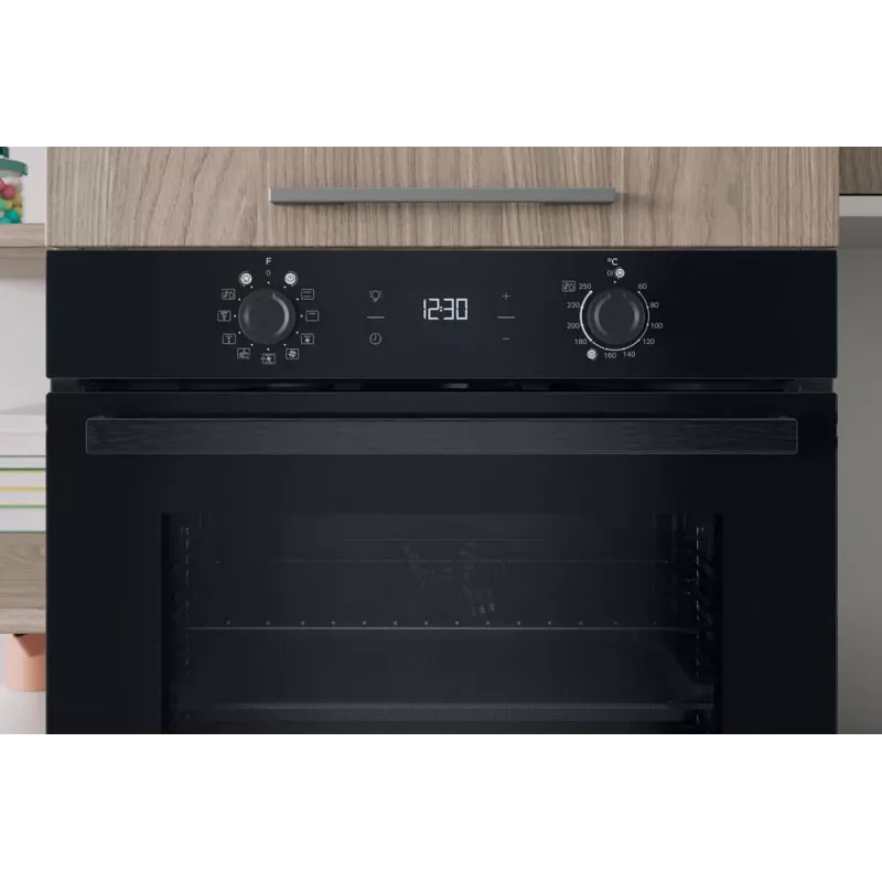 Forno elétrico de encastrar INDESIT IO K58HS B — 71 L, limpeza hidrolítica, convecção, grelhador, vapor