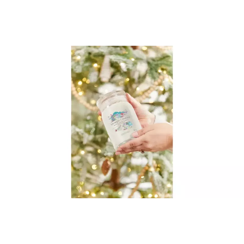 Yankee Candle Signature Magical Bright Lights vela grande em frasco, 567 g