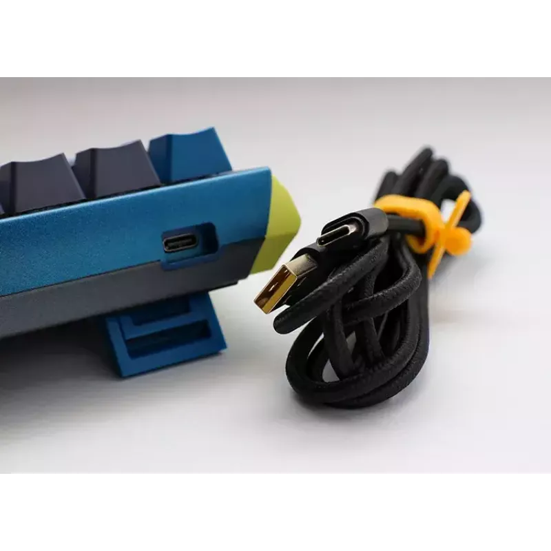 Teclado Ducky One 3 Daybreak Mini Gaming USB mecânico RGB