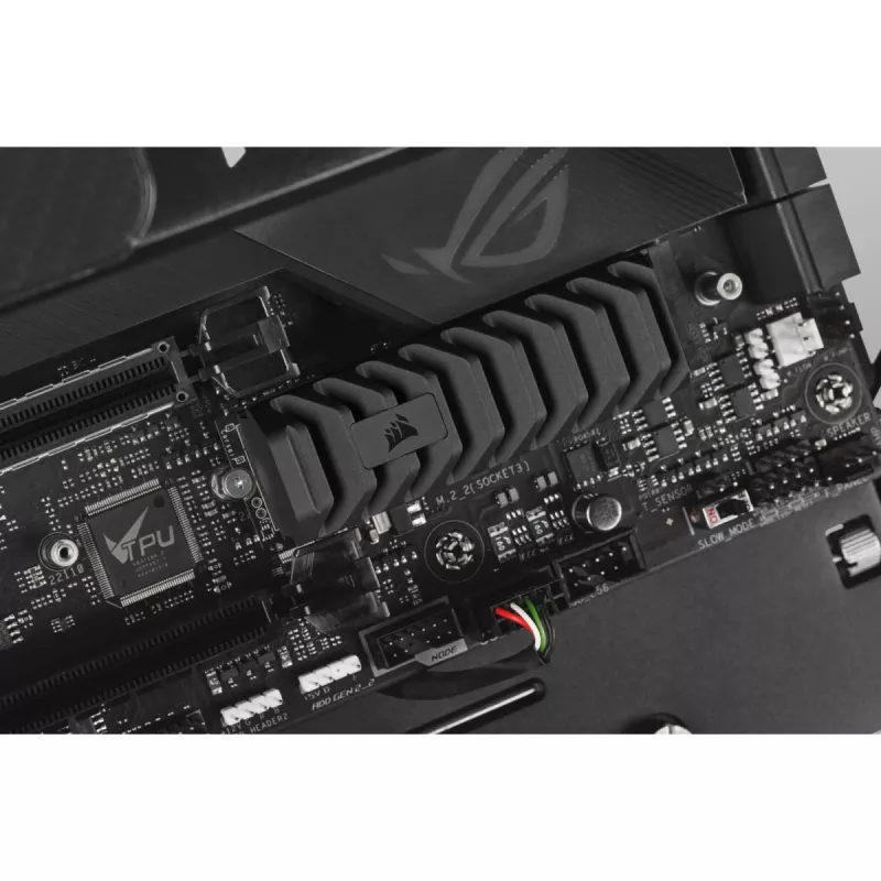 SSD CORSAIR - 1 TB - M.2 NVMe PCI-E Gen. 4 x4 MP600 Pro Xt