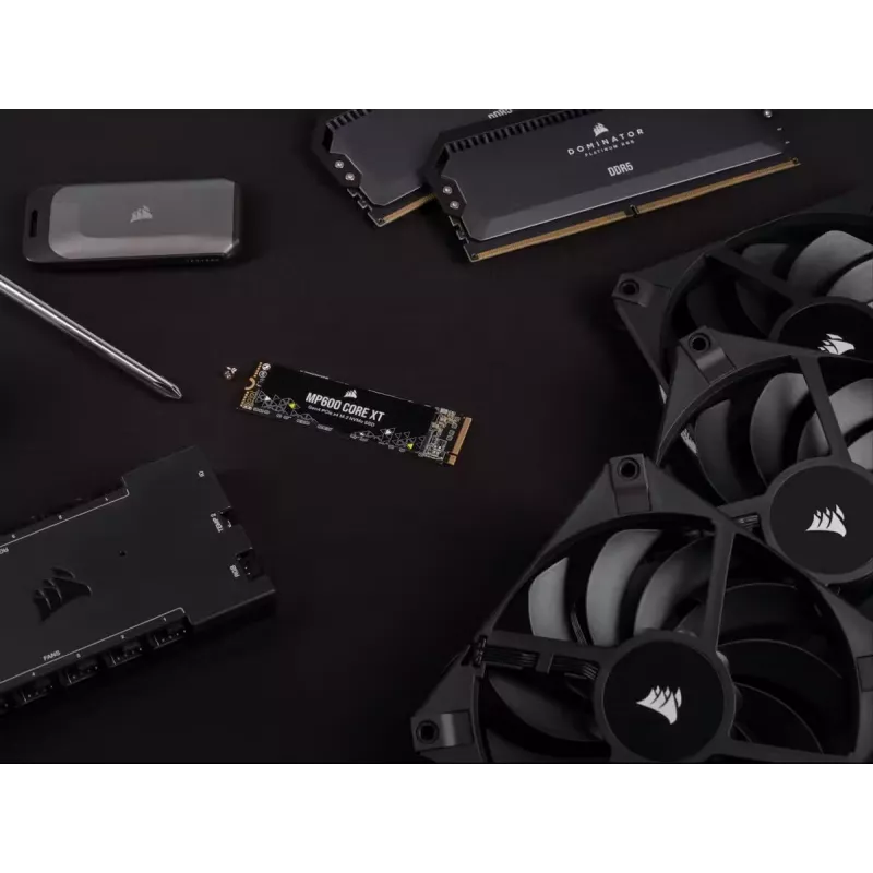 SSD CORSAIR - 4TB - MP600 Core Xt PCI-E 4.0 (gen4) x4 NVMe M.2