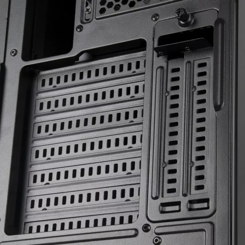 Caixa de PC Silverstone FARA R1 Midi Tower preto