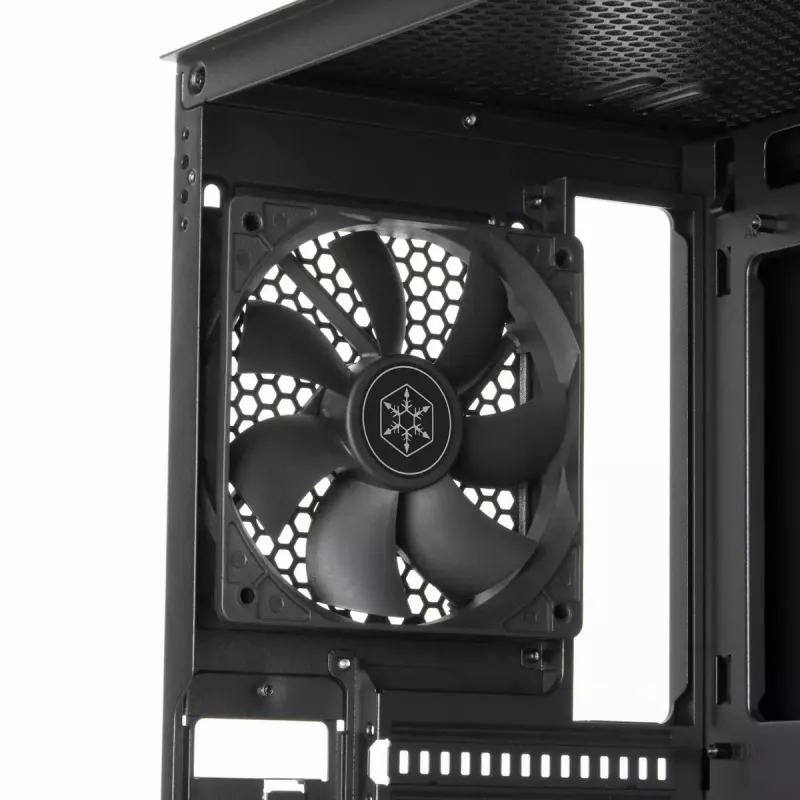 Caixa de PC Silverstone FARA R1 Midi Tower preto