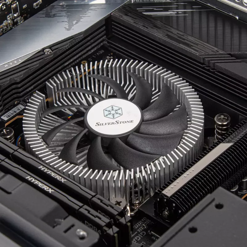 SilverStone SST-NT07-1700 cooler a ar para CPU de perfil baixo, 80 mm, 1500–3600 rpm, preto