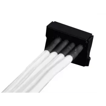 Cabo Silverstone SST-PP07-BTSW 0,3m Molex 4p para 4xSATA