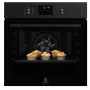 Forno elétrico de encastrar Electrolux EOD4P57H — 72 L, autolimpeza pirolítica, vapor e ventilação, grelhador 2300W, preto