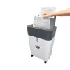 Destruidora de documentos HP OneShred Auto 100CC corte cruzado 68 dB 22 cm branco