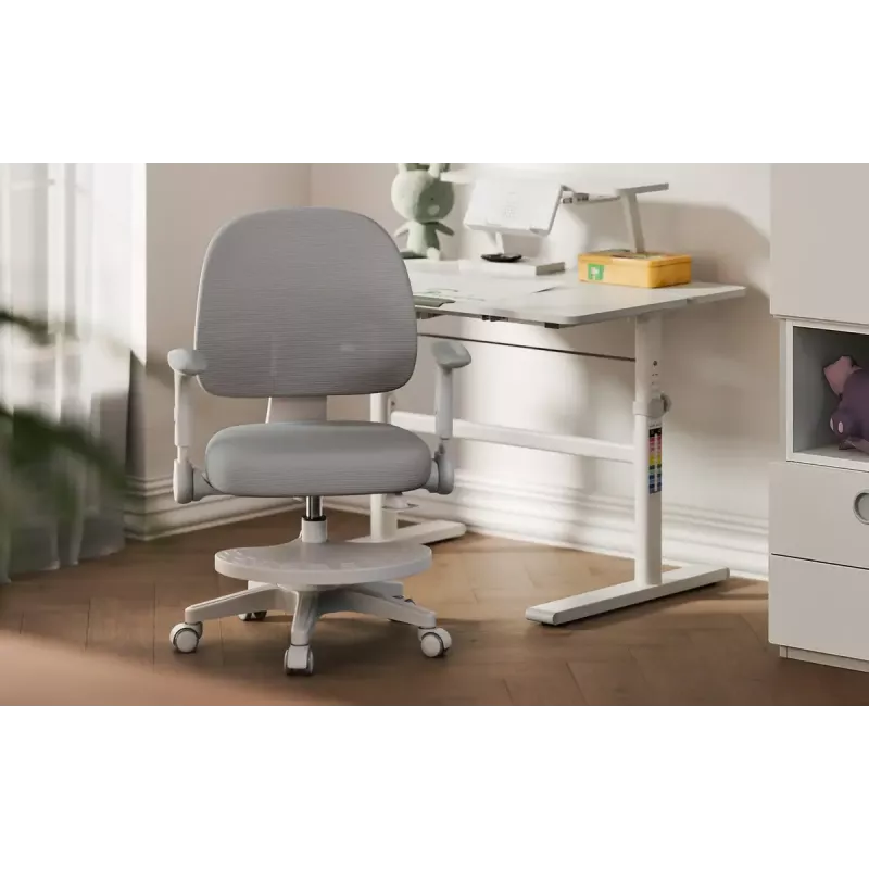 Cadeira giratória mark adler Junior 5.0 — encosto ergonómico em rede, assento em espuma, altura ajustável 42–54 cm, cinzenta