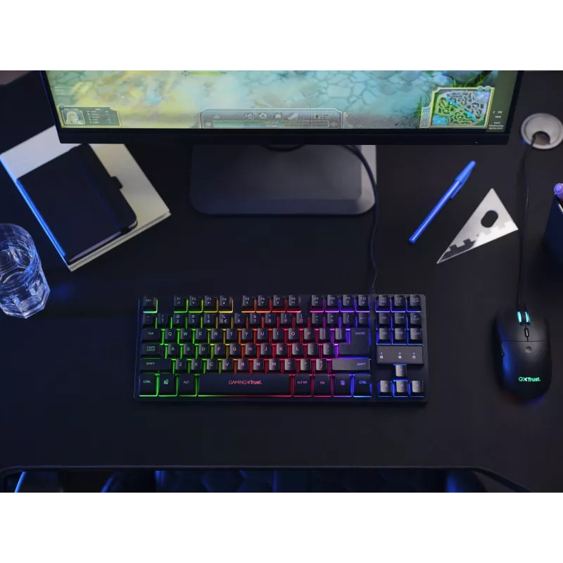 Teclado gaming Trust GXT 833 Thado USB neerlandês preto, prateado