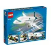 Conjunto de construção LEGO Avião de Passageiros 60367 — série City, 913 peças, 2 minifiguras, interior detalhado