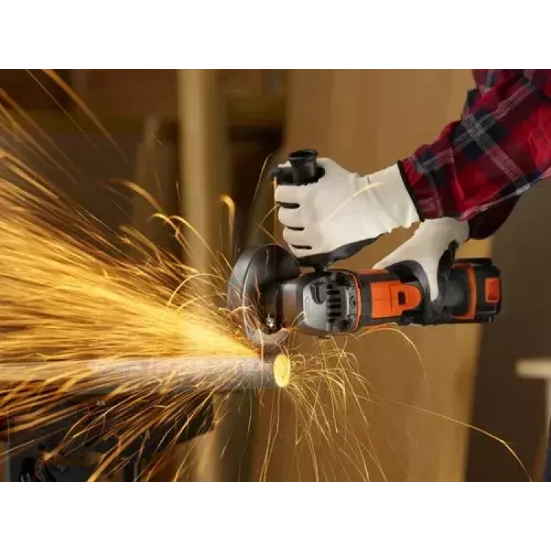 Rebarbadora Black & Decker BCG720N — sem fios 18V Li-Ion, disco 12,5 cm, até 8600 rpm, 3 posições da pega
