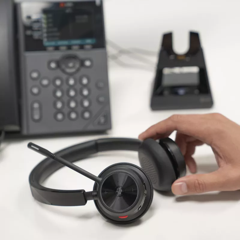 HP Poly Voyager 4320-M +cabo USB-A para USB-C +dongle BT700, Sem fios, Escritório/Callcenter, 20 - 20000 Hz, 162 g, Headset, Preto