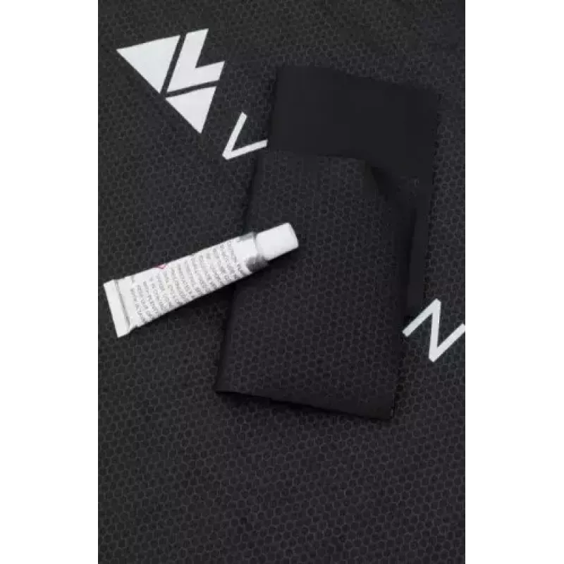 Colchonete Volven autogonfiável Ultralight Plus preto — colchonete de campismo leve e compacto