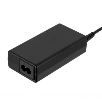 Fonte de alimentação universal para portátil Akyga AK-NU-12 65 W, 18,5–20 V, 6 fichas intercambiáveis, preto