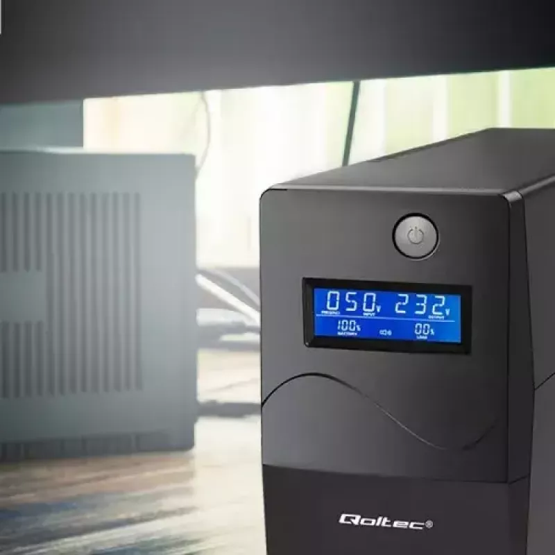 Qoltec Monolith 53979 UPS, line-interactive, 850 VA / 480 W, 2 tomadas Schuko, LCD, USB, RJ45