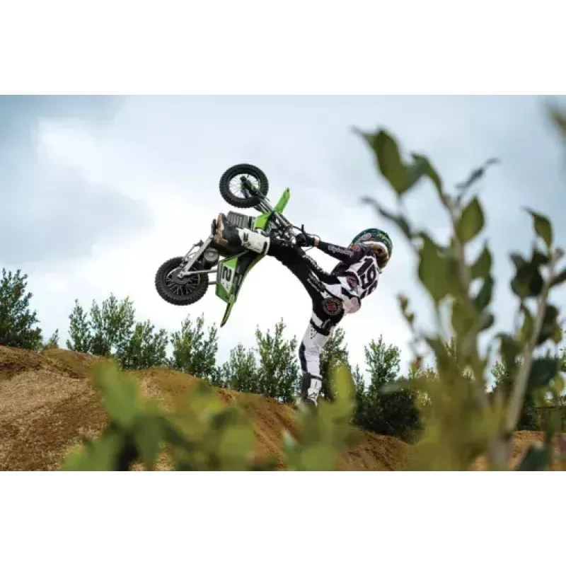 Trotinete elétrica Razor Dirt Rocket SX350 McGrath — 24V, 22 km/h, rodas de 12 polegadas, monossento, preto
