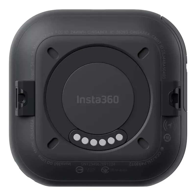 Insta360 GO Ultra Standard Bundle câmara de ação, 4K Ultra HD 3840x2880, sensor de 1/1,28 polegadas, 240 fps, Wi-Fi, Bluetooth 5.4, ecrã tátil rebatível de 2,5 polegadas, MicroSD, 52,9 g, preta