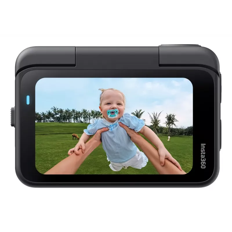 Insta360 GO Ultra Standard Bundle câmara de ação, 4K Ultra HD 3840x2880, sensor de 1/1,28 polegadas, 240 fps, Wi-Fi, Bluetooth 5.4, ecrã tátil rebatível de 2,5 polegadas, MicroSD, 52,9 g, preta