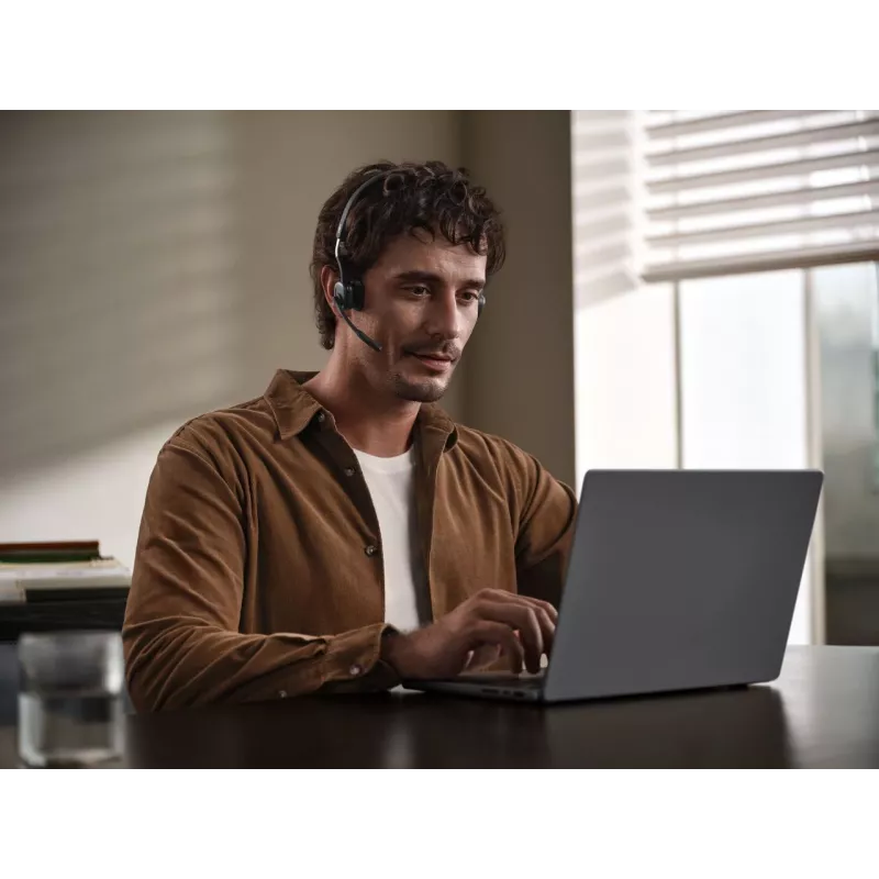 Headset de videoconferência sem fios com condução óssea SHOKZ OpenMeet UC Bluetooth com adaptador USB-A