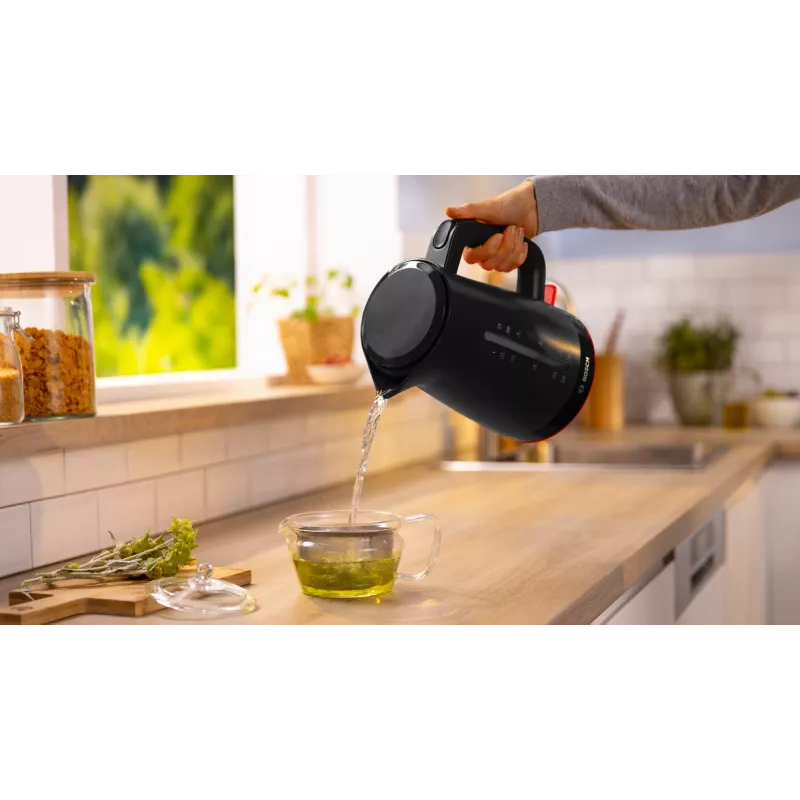 Chaleira elétrica Bosch MyMoment TWK3M123 — 1,7 L, 2400 W, preto