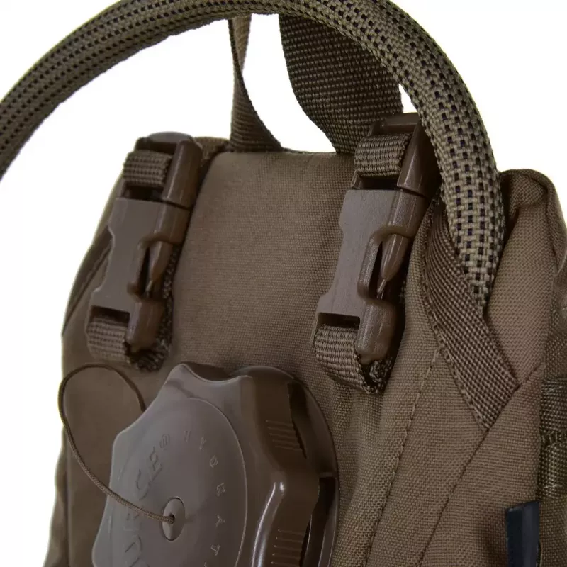 Mochila de hidratação Source Tactical 3L Modelo 4000330203 com reservatório para uso exterior e tático