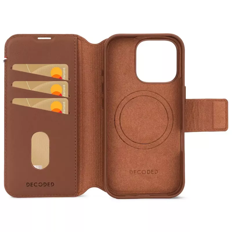 Decoded capa para telemóvel com carteira de couro removível para iPhone 16 Pro – castanha, couro genuíno, microfibra, ecrã de 6,3 polegadas, 3 compartimentos para cartões