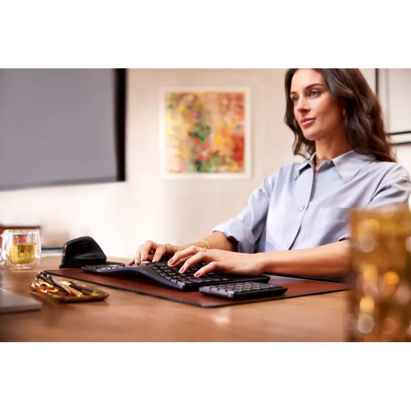 Rato vertical ergonómico HP 925, para destros, design vertical, RF Wireless + Bluetooth, 4000 DPI, preto