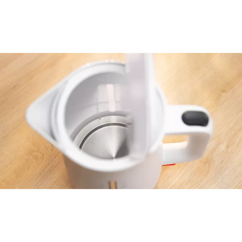 Chaleira elétrica Bosch TWK3M121 — 1,7 L, 2400 W, branco, corpo em plástico